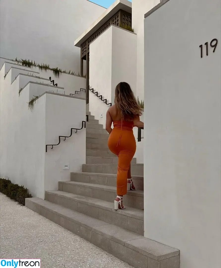 taylorenzz nude photo #0009 (trainwithtay)