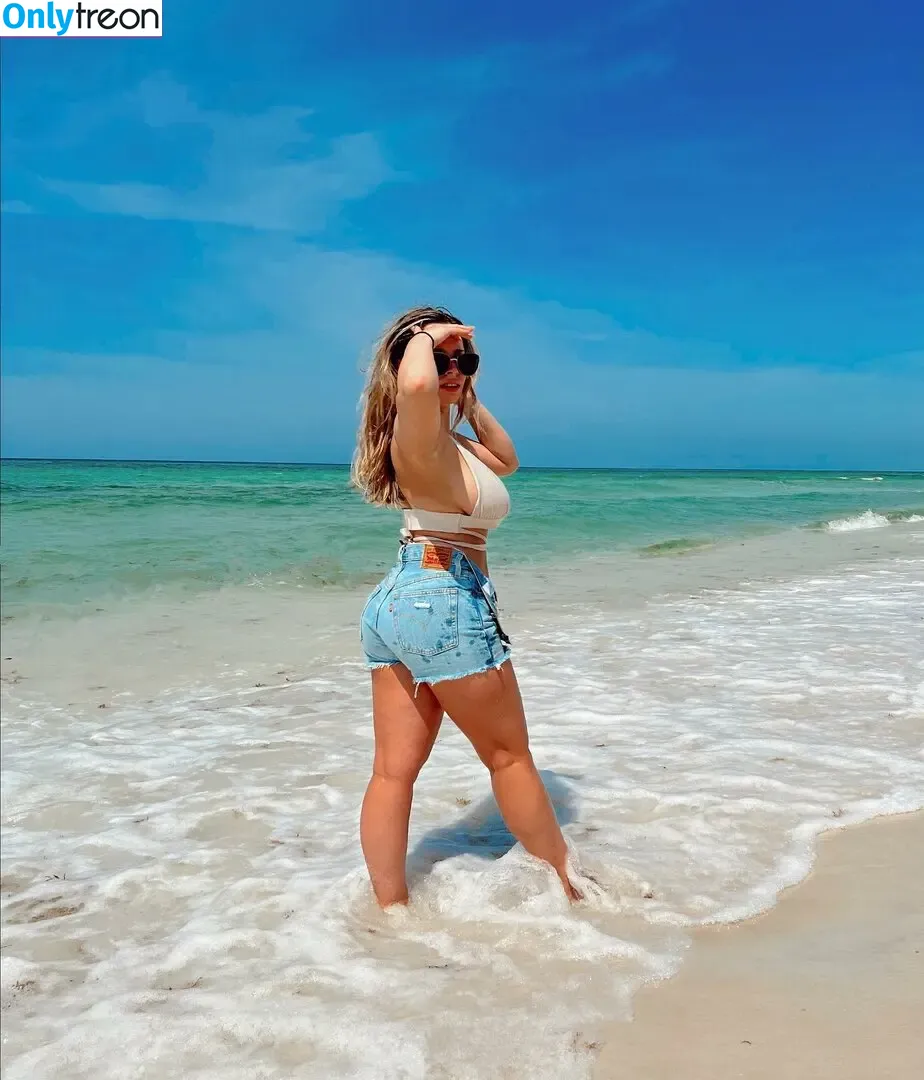 taylorenzz nude photo #0013 (trainwithtay)
