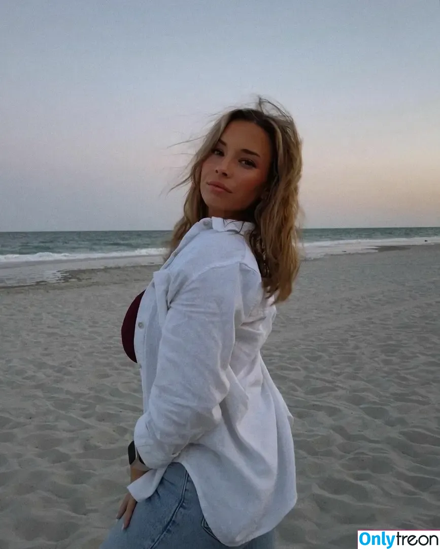 taylorenzz голая photo #0032 (trainwithtay)