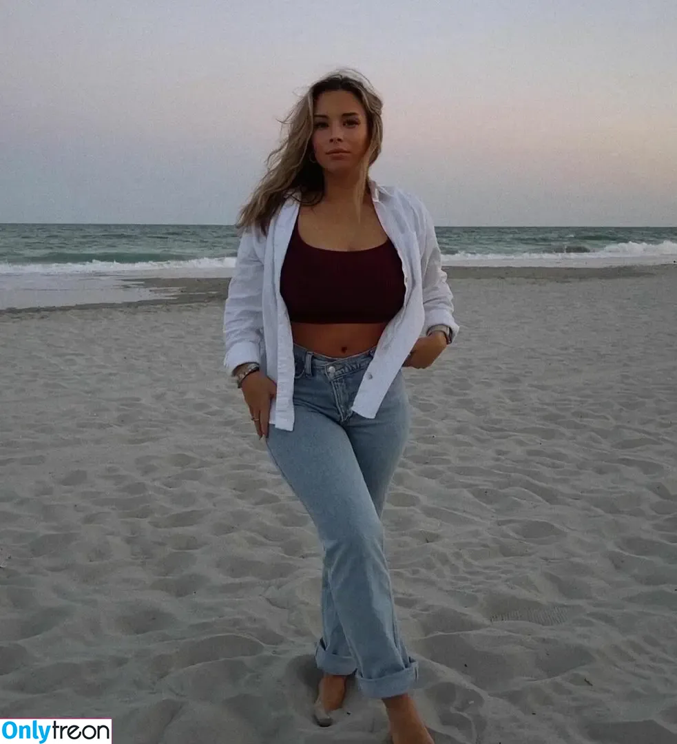 taylorenzz nude photo #0052 (trainwithtay)