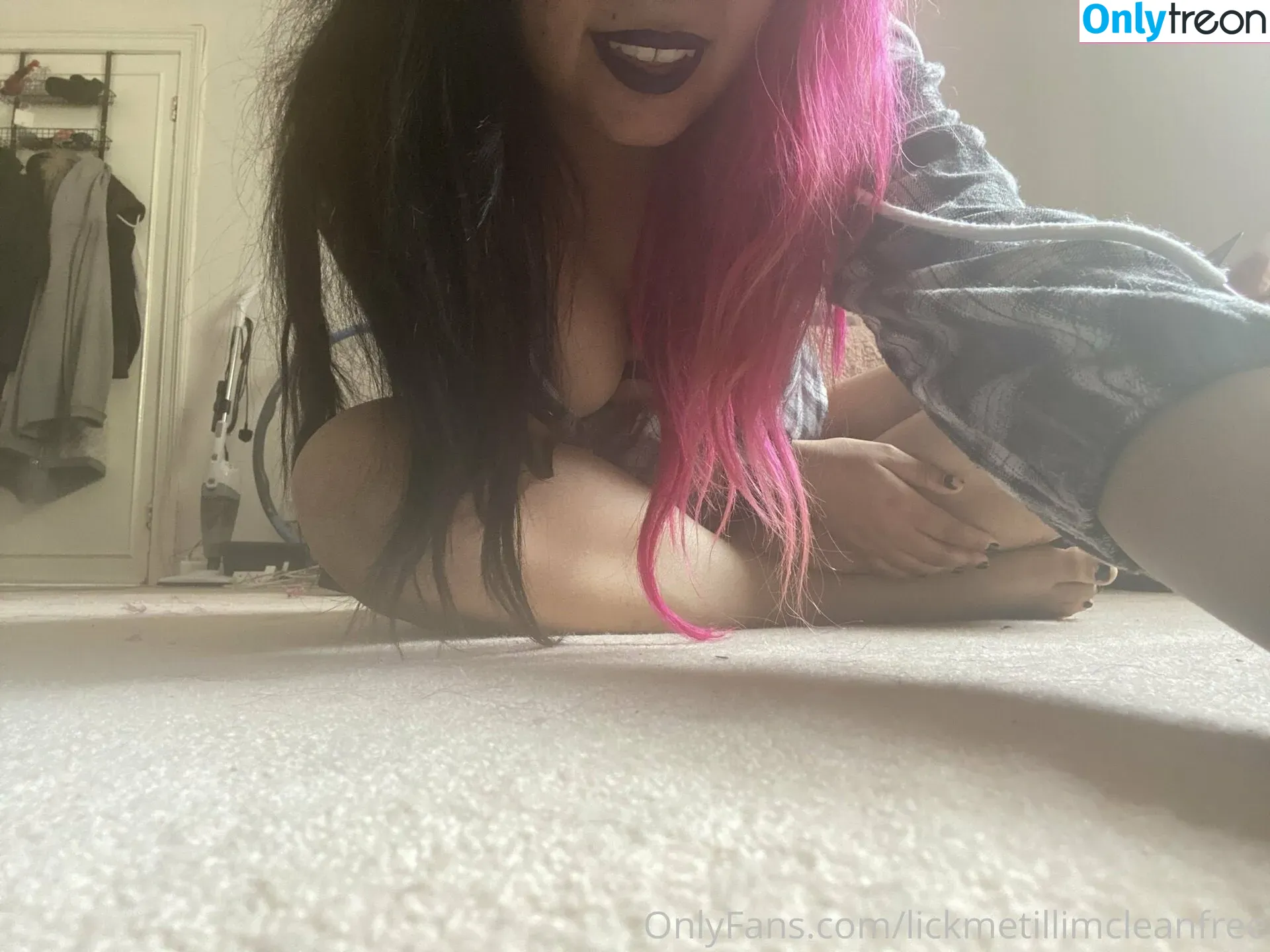 taylorhenriesfree nude photo #0019 (tayheners)