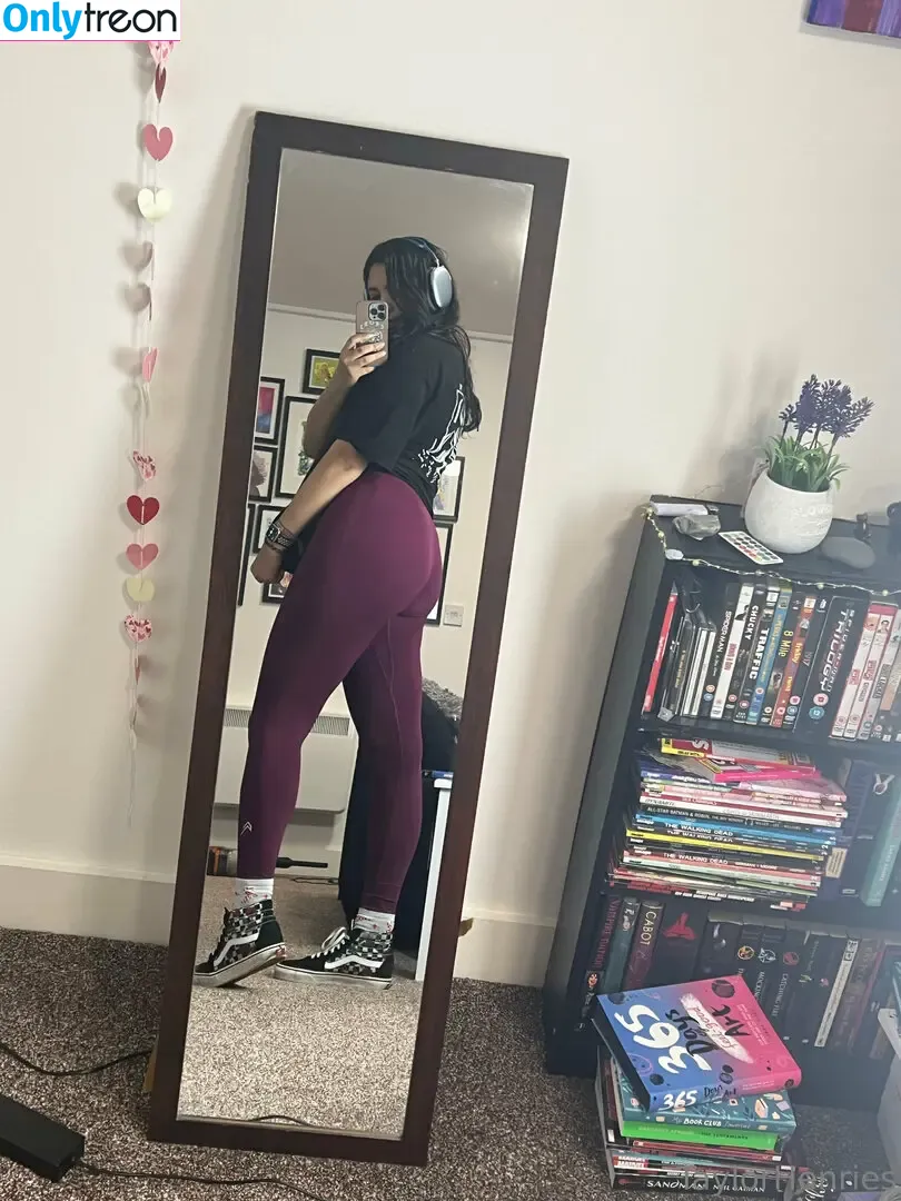 taylorhenriesfree nude photo #0446 (tayheners)