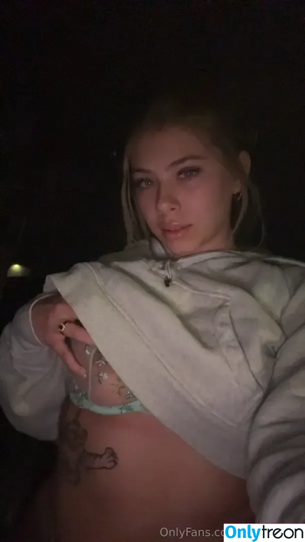 taylorr.bby nude photo #0081 (bby.tylr)