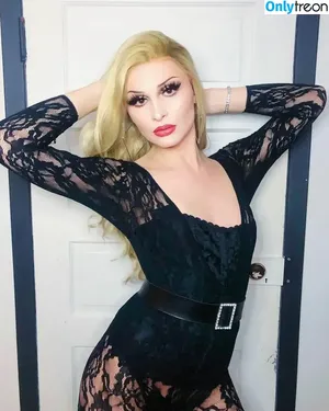 TayTay / Tayytheslayy / taytay73 nude photo #0010