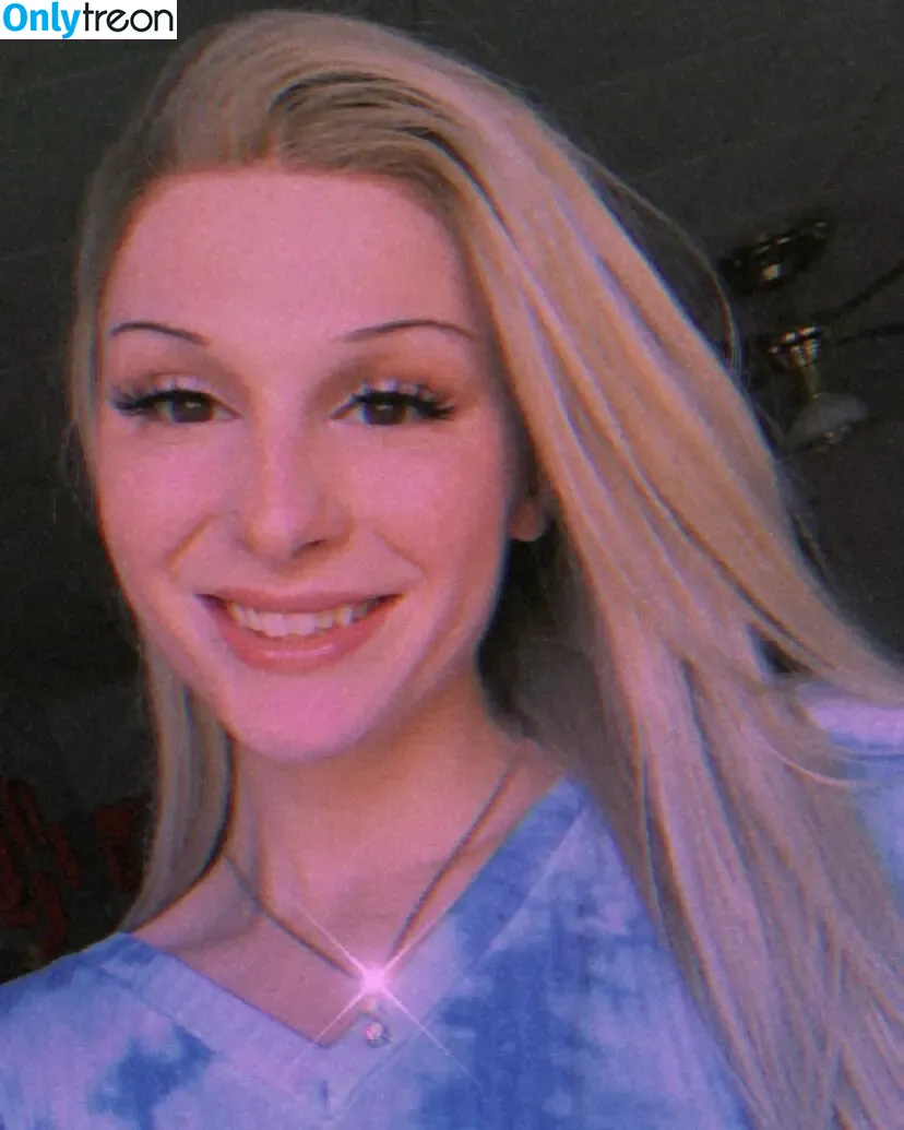 TayTay nude photo #0020 (Tayytheslayy / taytay73)