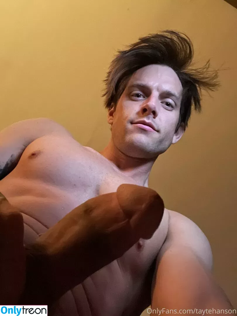 taytehanson голая photo #0098 (taytehanson)