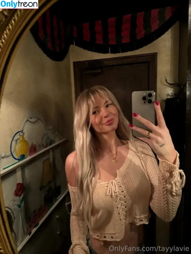 Tayylavie голая photo #0027 (Bunnybunsxo / Strwbrrycakexo)