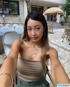 Tchaeyhan nude photo #0002