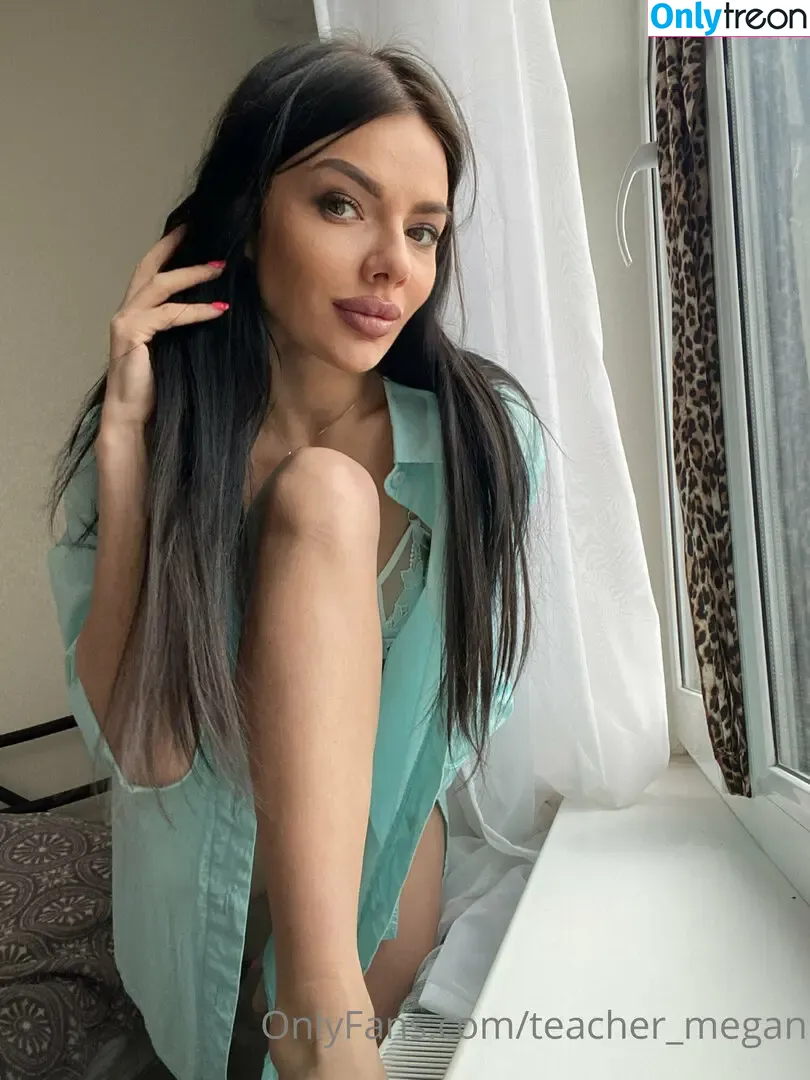 teach_me_amy nude photo #0008 (teach_me_amy)
