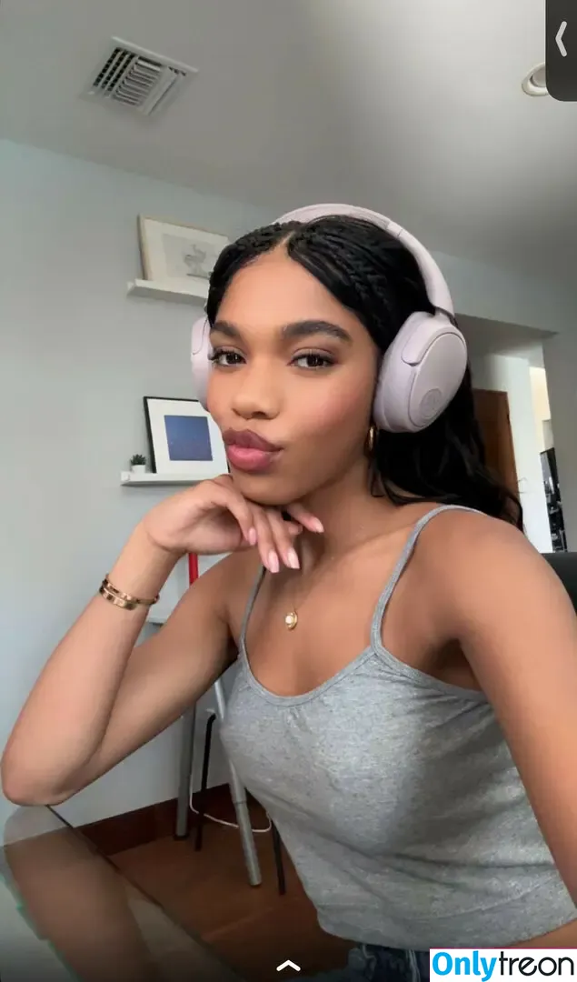 Teala Dunn nude photo #0476 (tlyteala / ttlyteala)