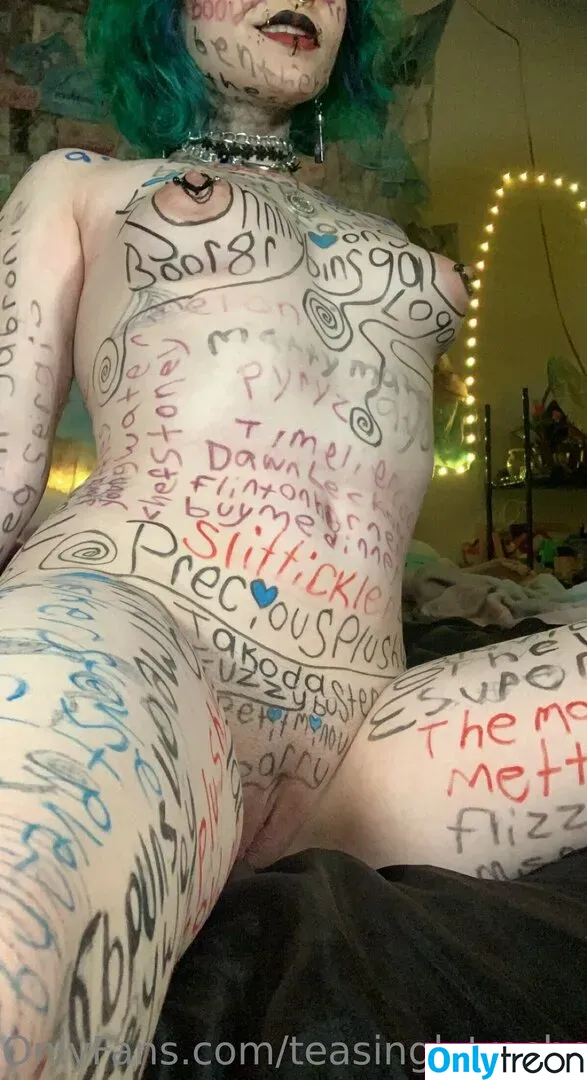 teasinglytrashed голая photo #0055 (sheiscelestee)