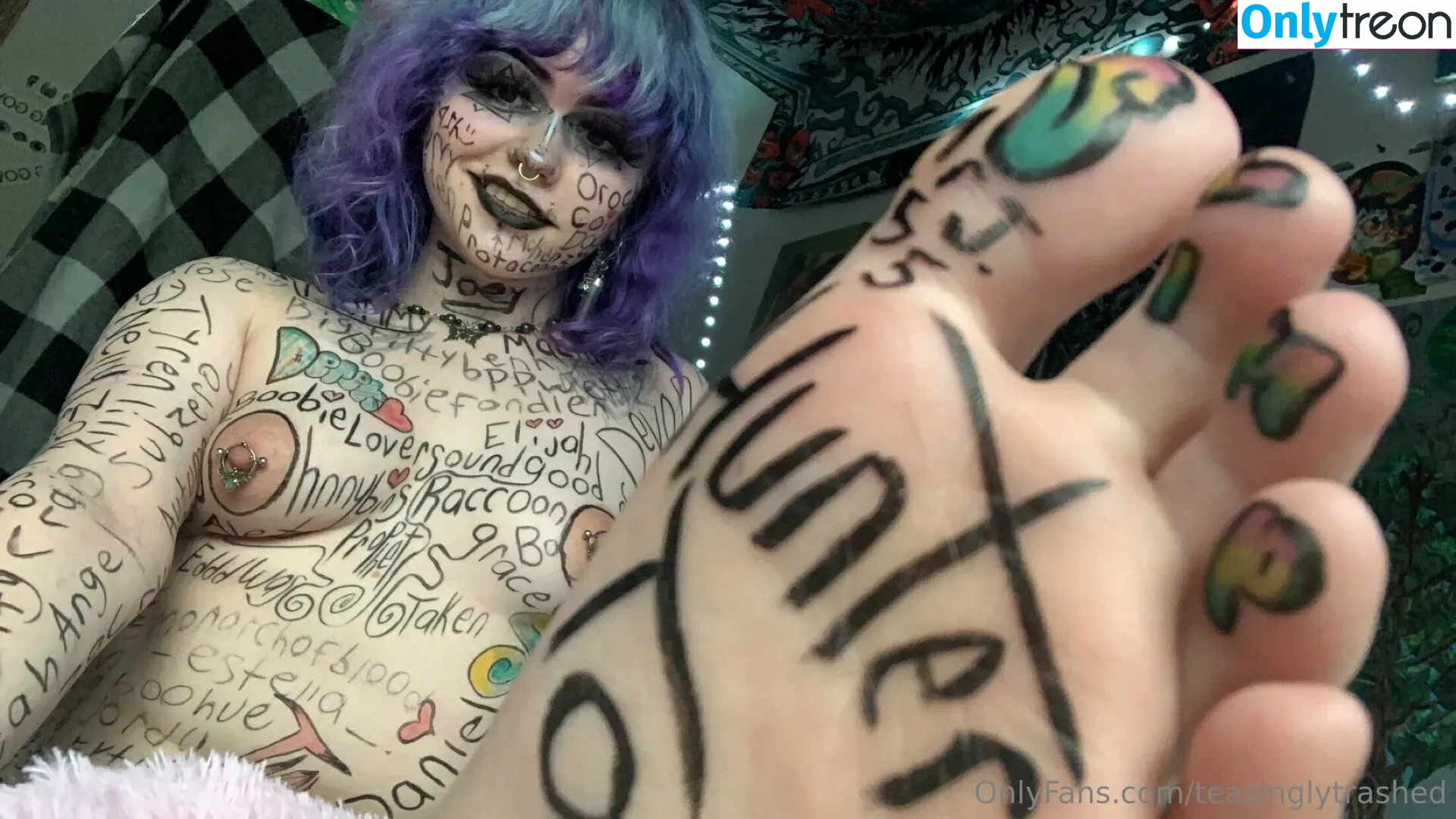 teasinglytrashed голая photo #0129 (sheiscelestee)