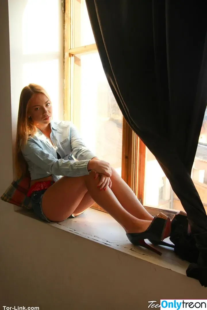 TeenMarvel nude photo #0253 (MarvelCharm / sabinatomkova)