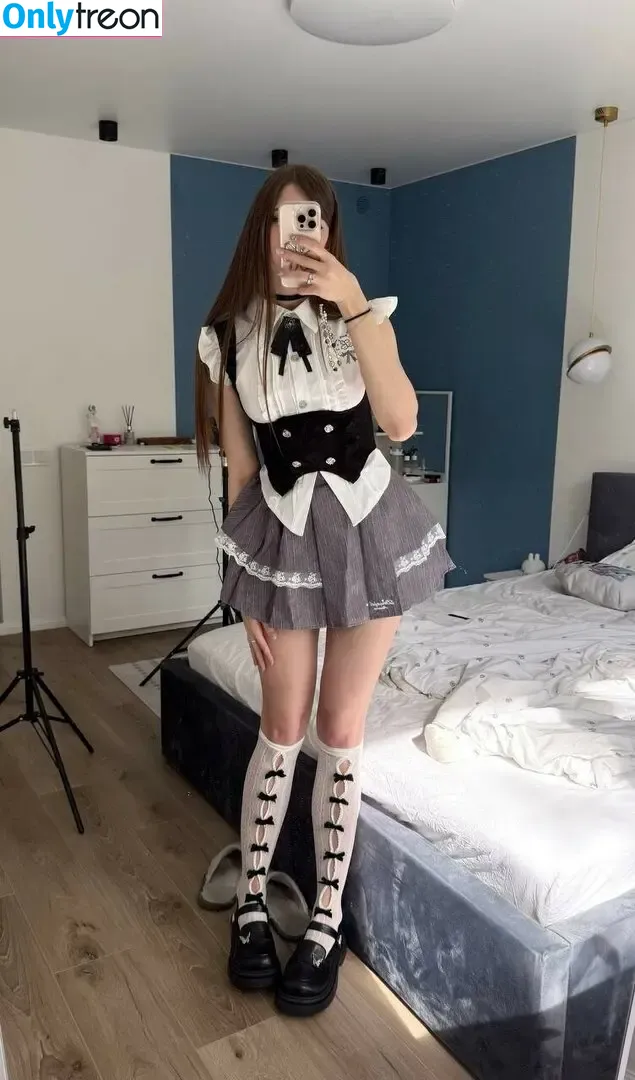 Temikkkk nude photo #0305 (Liltemik / Temikmiu)