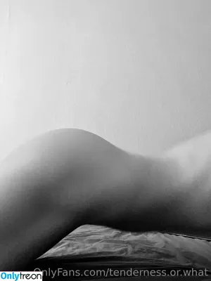  nude photo #0007