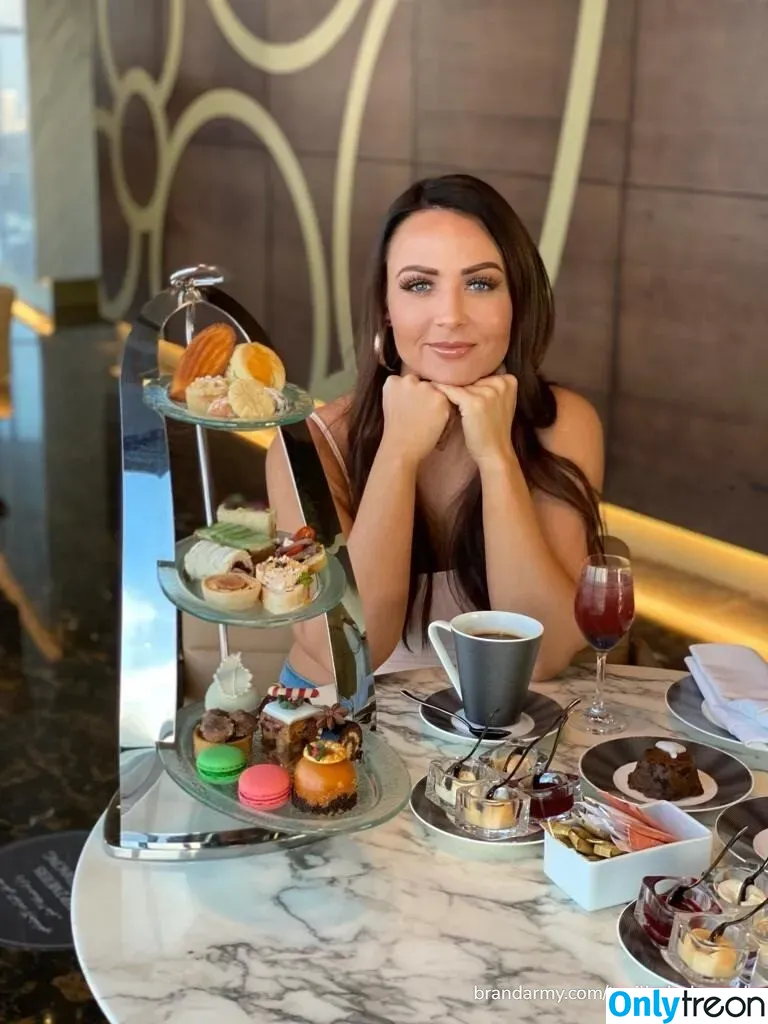Tenille Dashwood голая photo #0036 (WWE Emma / tenilledashwood)