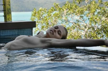 Teresa Palmer / teresapalmer nude photo #0008