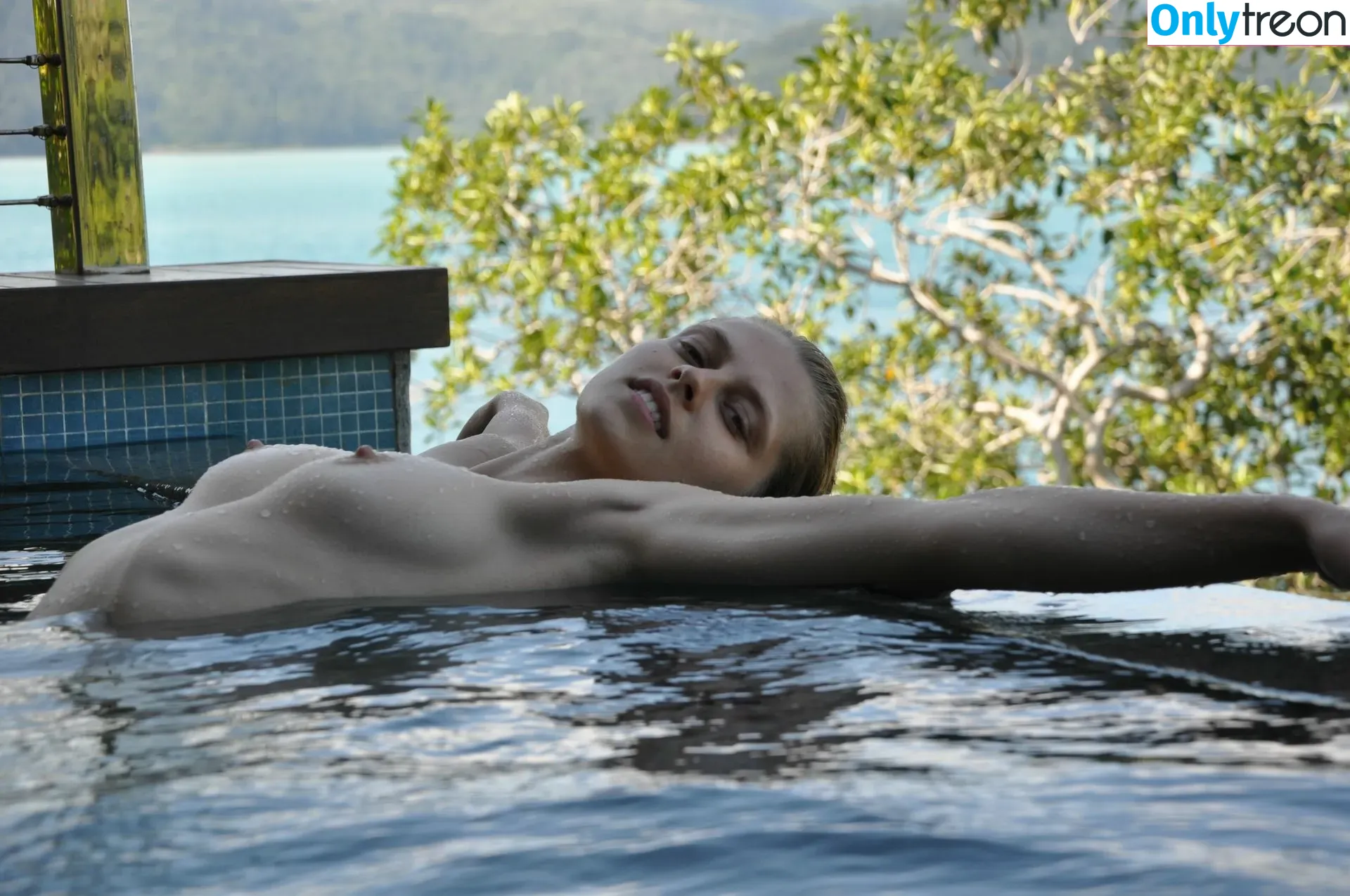 Teresa Palmer nude photo #0008 (teresapalmer)