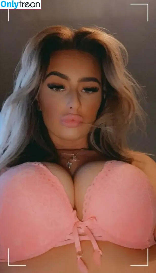 Tfrca Chloe nude photo #0023 (chloetrca / tfrccaa)
