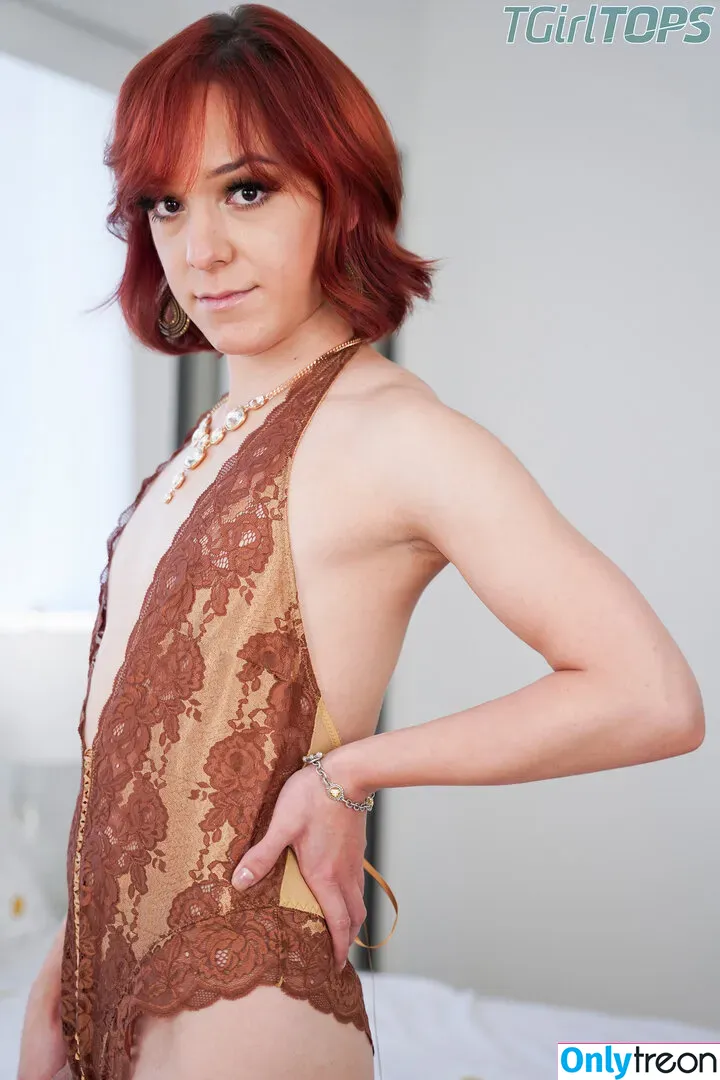 Tgirl Tops голая photo #0011 (Tgirl Tops)