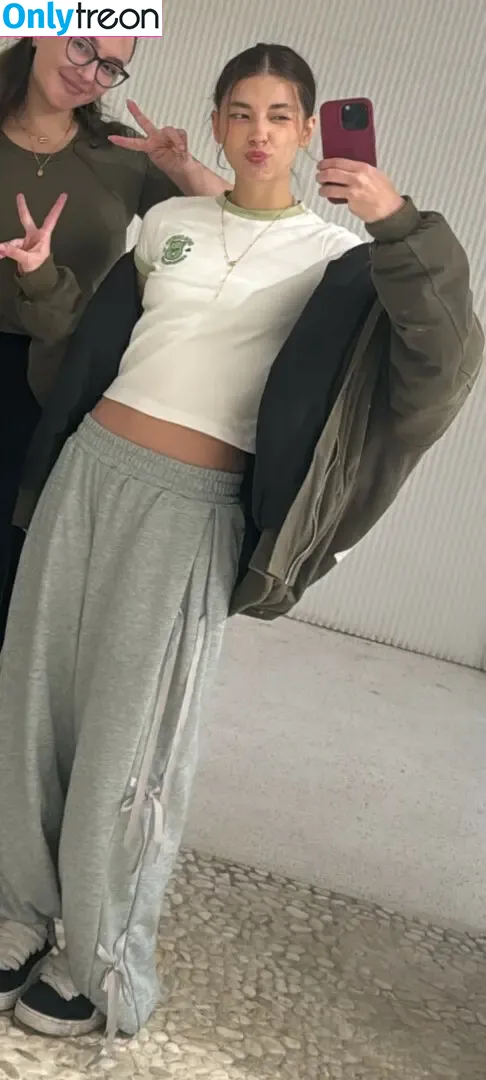 Thaiga nude photo #0223 (loud_thaiga)