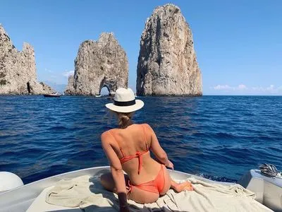 Thaisa Leal / lealthaisa фото голая #0002
