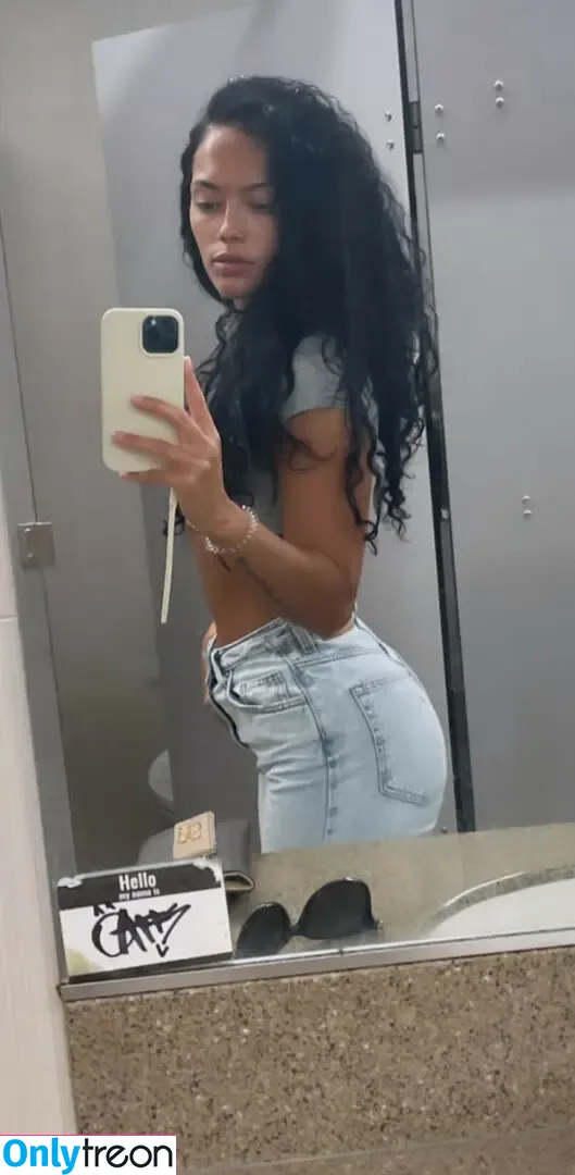 Thalia Mercedes голая photo #0021 (thalia_osuna32 / thaliamercedess)