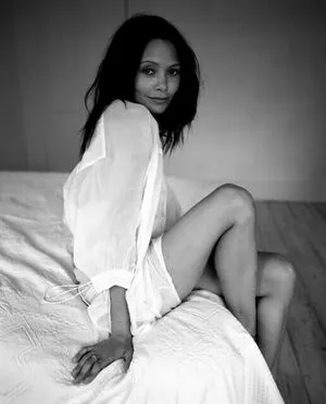 Thandie Newton / dropitlikeitstot / thanddd фото голая #0053