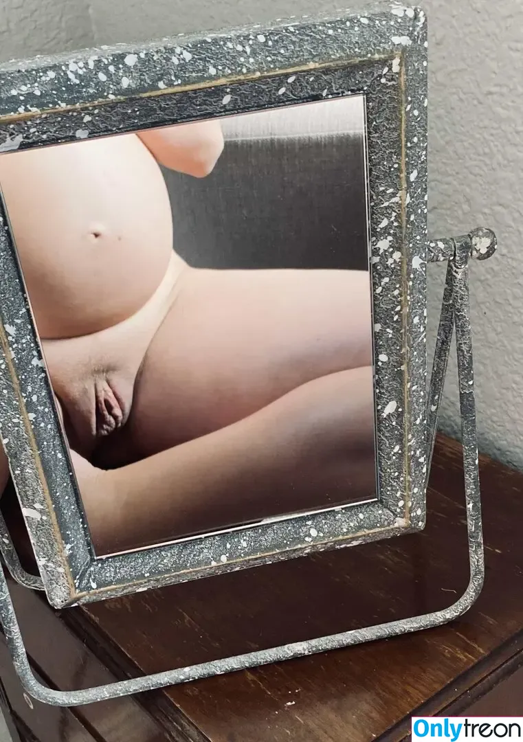 That Christian Mom nude photo #0056 (Vivi_Lane / thetrapphaus)