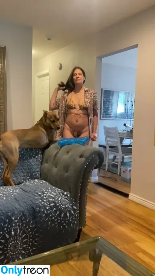 That Christian Mom nude photo #0135 (Vivi_Lane / thetrapphaus)