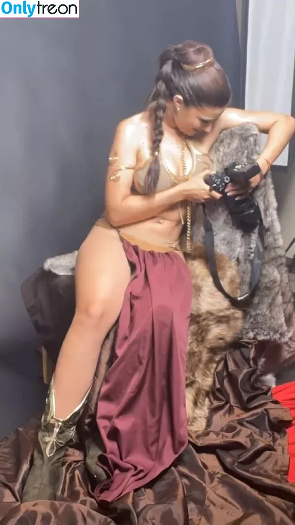 That Star Wars Girl nude photo #0215 (TSWG / camilastar09 / thatstarwarsgirl77)