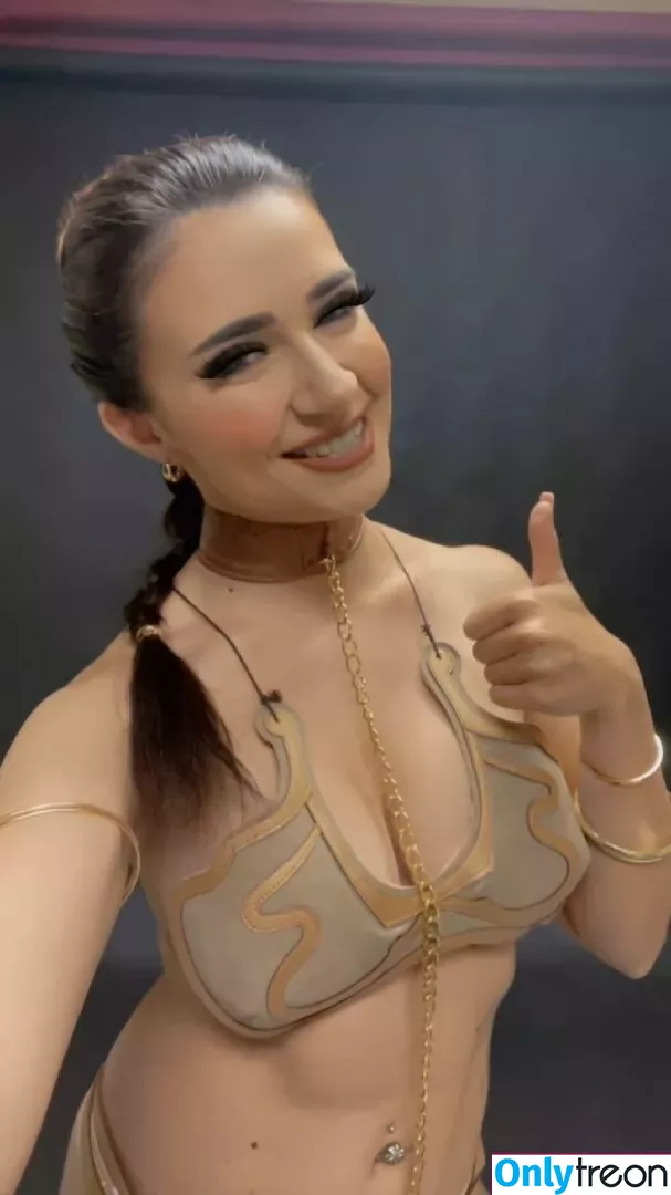 That Star Wars Girl nude photo #0221 (TSWG / camilastar09 / thatstarwarsgirl77)