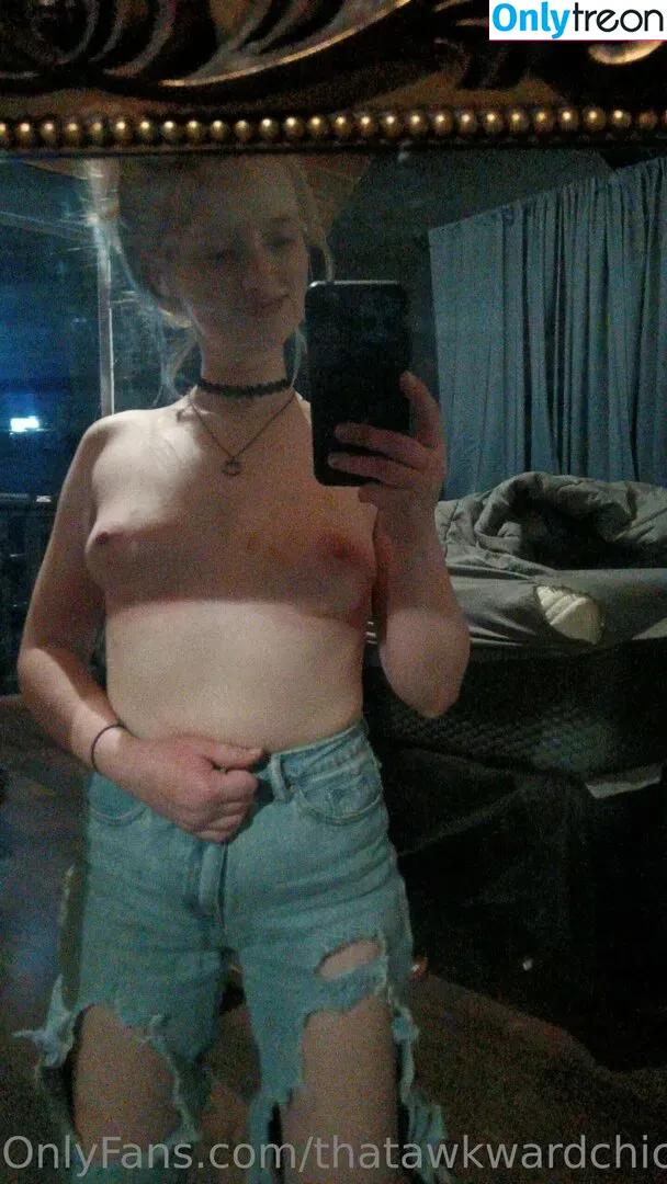 thatawkwardchickbecky nude photo #0008 (thatawkwardchickbecky)