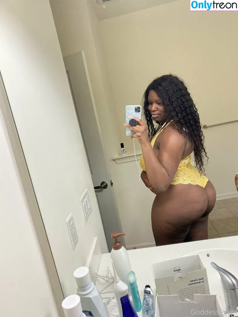 ThatChocoBxtch nude photo #0119 (thatchocobxtch2)