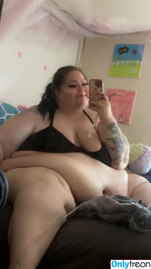 thatfatgemini nude photo #0078 (thatfatgemini)
