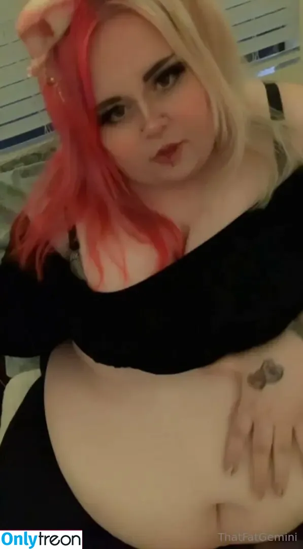 thatfatgemini nude photo #0095 (thatfatgemini)
