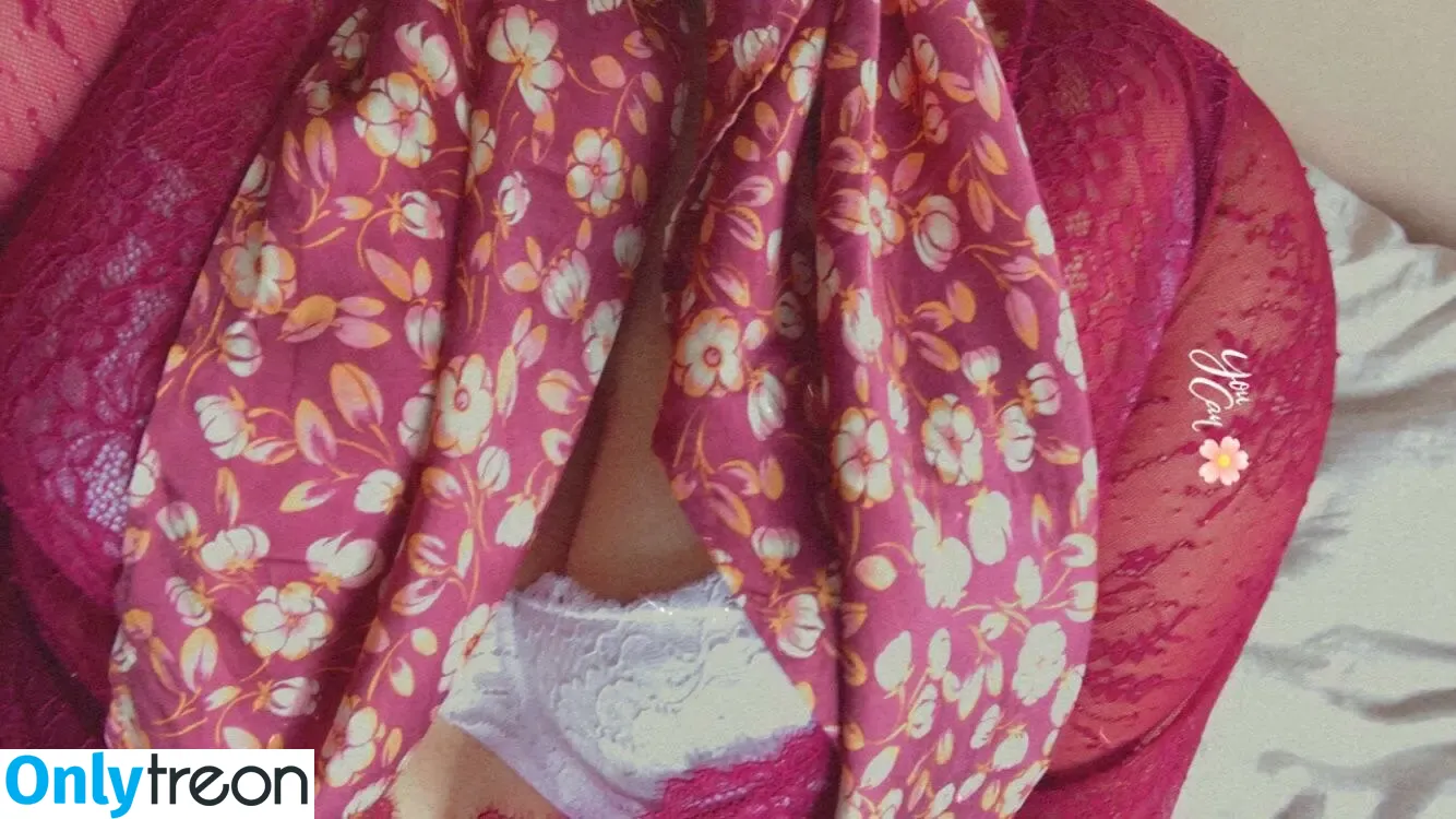 Thatgirlfromthe90s nude photo #0017 (Thatgirlfromthe90s)