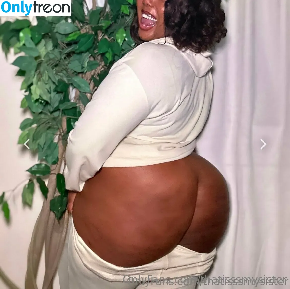 thatisssmysister nude photo #0068 (realstarrgyal)