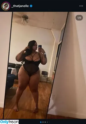 _thatjanelle / thebeeee nude photo #0001