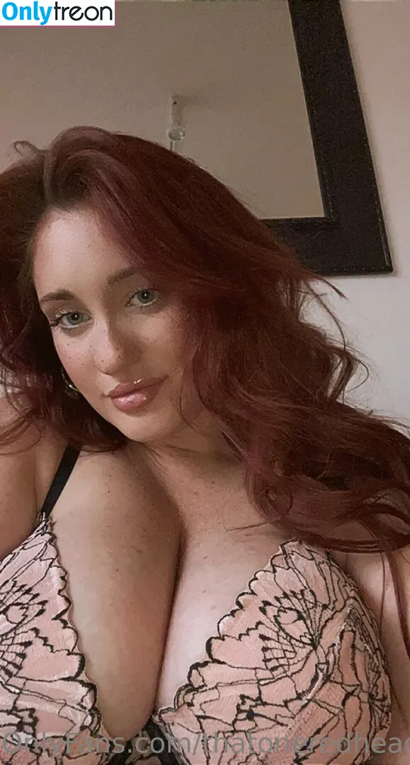 thatoneredhead0153 nude photo #0021 (thatoneredhead0153)