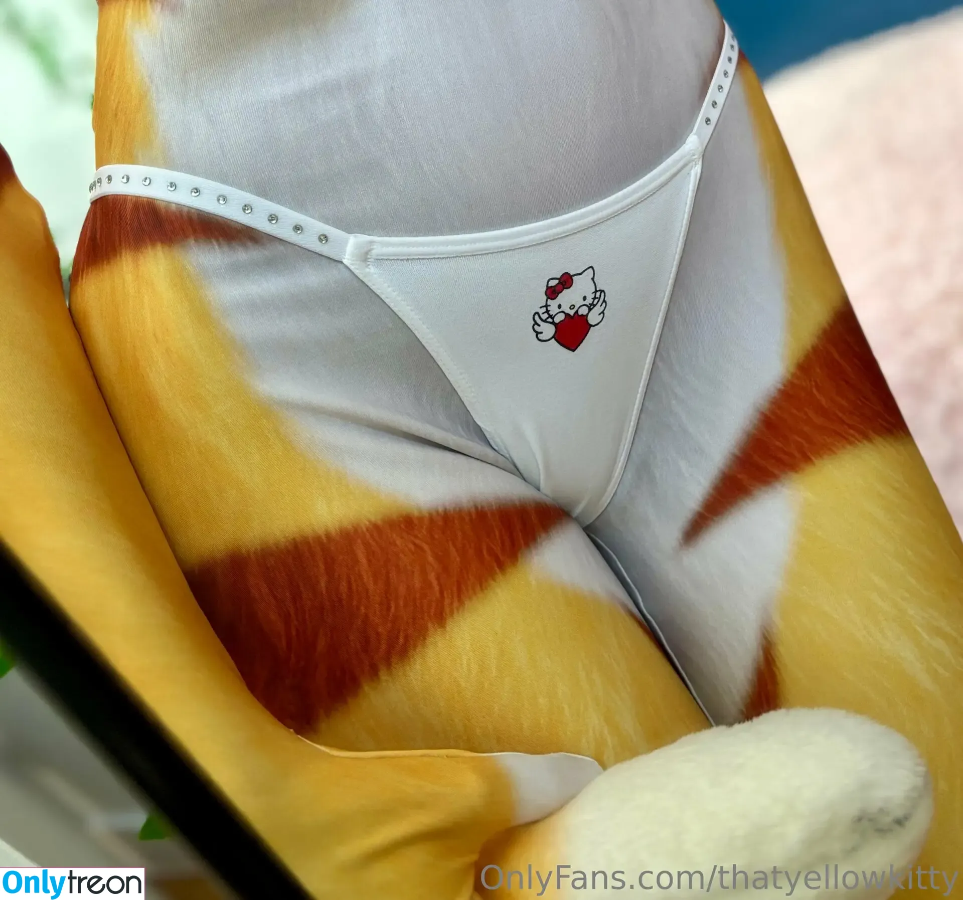thatyellowkitty голая photo #0042 (thatyellowkitty)