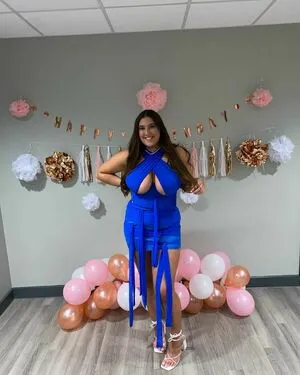 The Blue Dress Girl / bluedressgirl / maisyjrobertson / maisyrobertson nude photo #0015