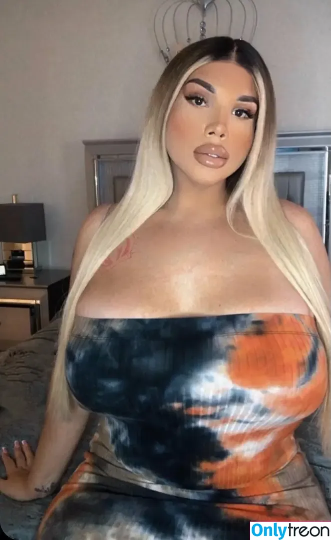 The Doll nude photo #0018 (thebadgirl909 / thespoiledbrat909)