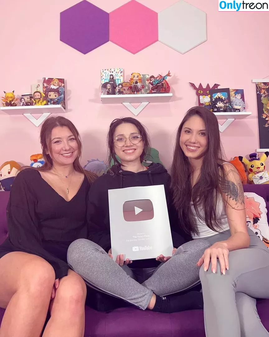 The React Pack голая photo #0096 (thereactpack)