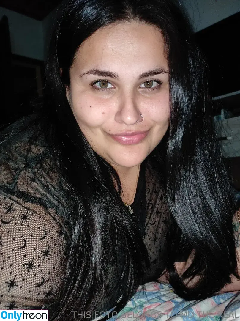 the_realqueen09 nude photo #0015 (therealqueennee)