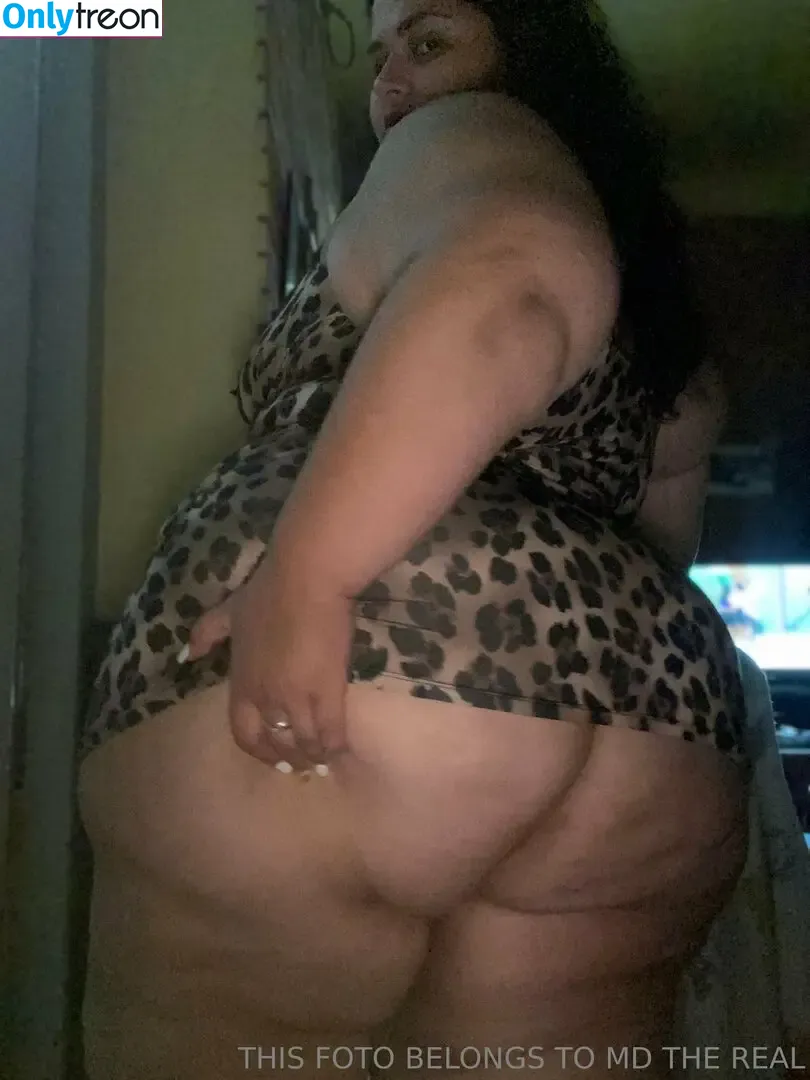 the_realqueen09 nude photo #0027 (therealqueennee)