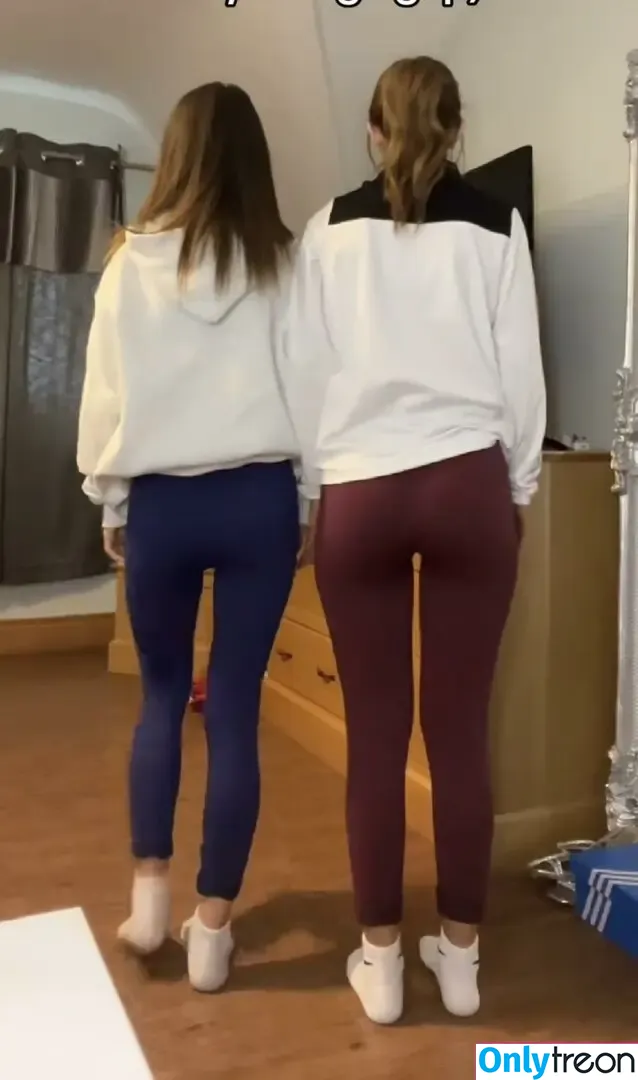 The Simpson Sisters nude photo #0017 (thesimpsonsistersuk)