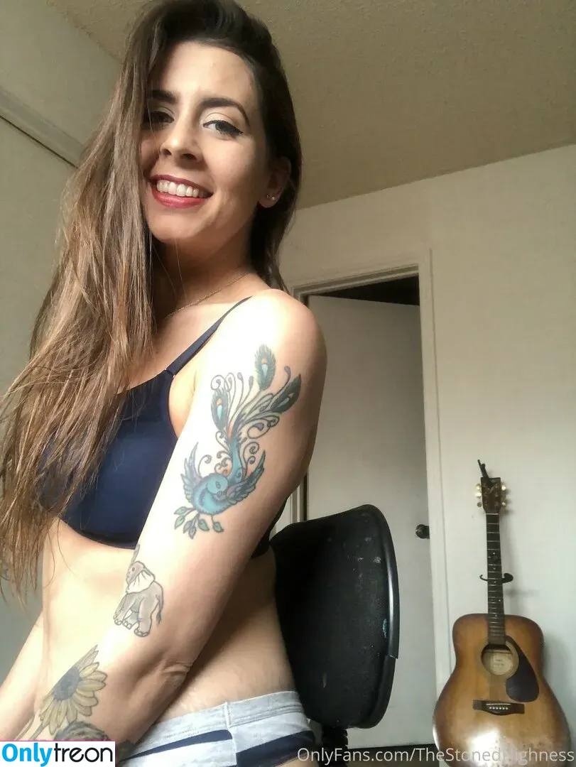The Stoned Highness nude photo #0090 (actually.stoned / thestonedhighness)