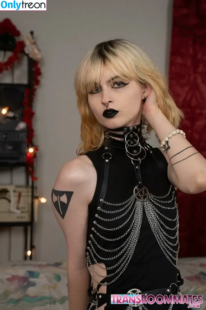 Thea_Daze nude photo #0005 (Thea Daze / Theadaze93)