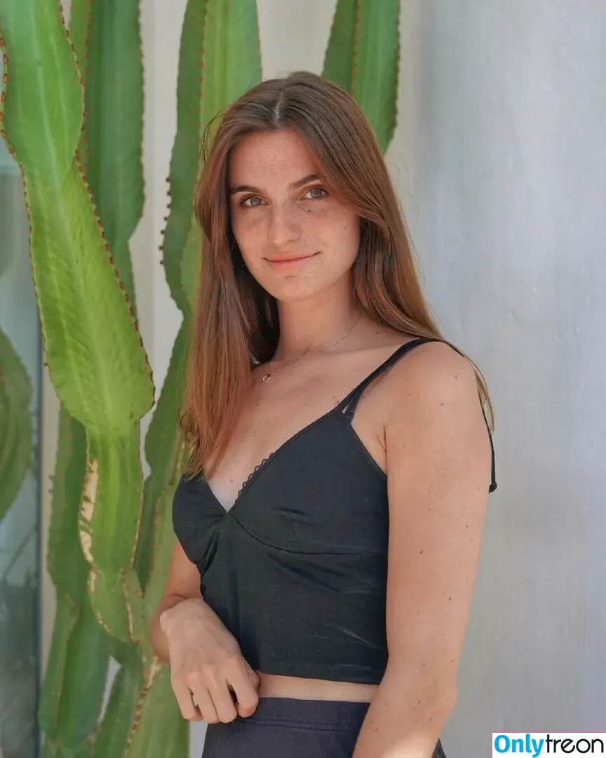 Thea GS nude photo #0019 (goth-goddess-thea / thea_gs)